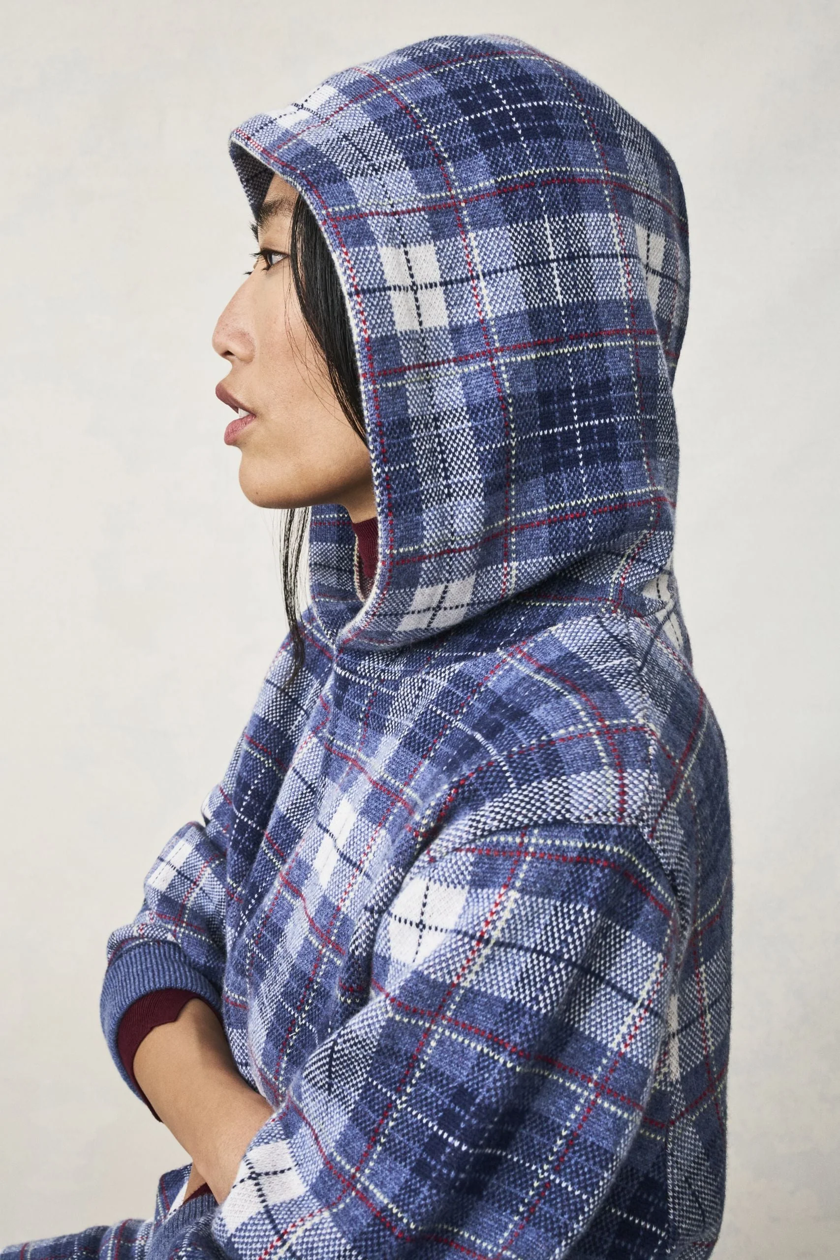 Navy Tartan Cashmere Hoodie - Image 5