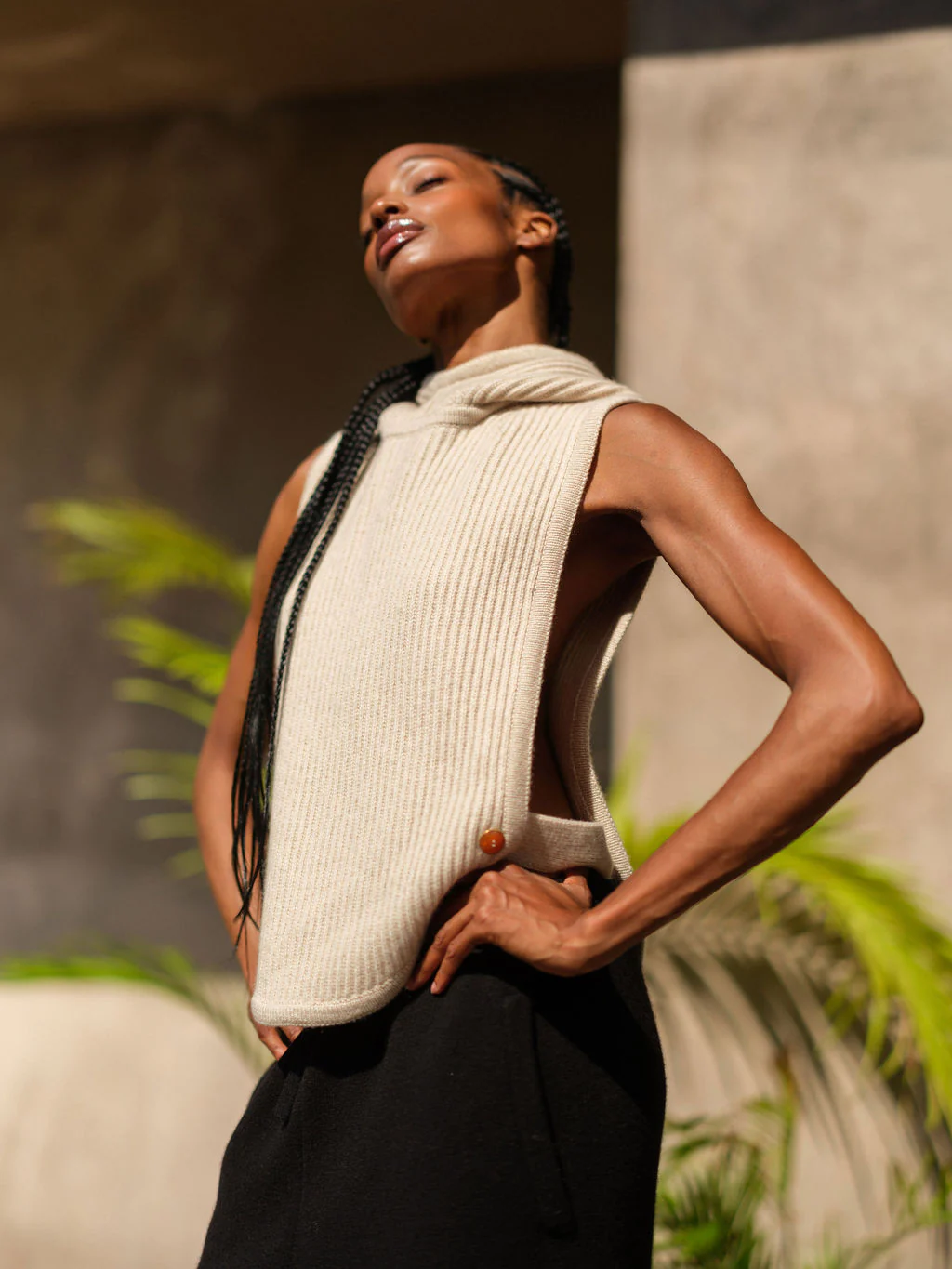 Taupe Melange Cashmere Sleeveless Hoodie - Image 5